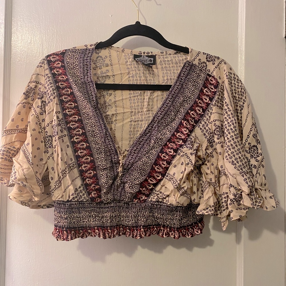 Crop top